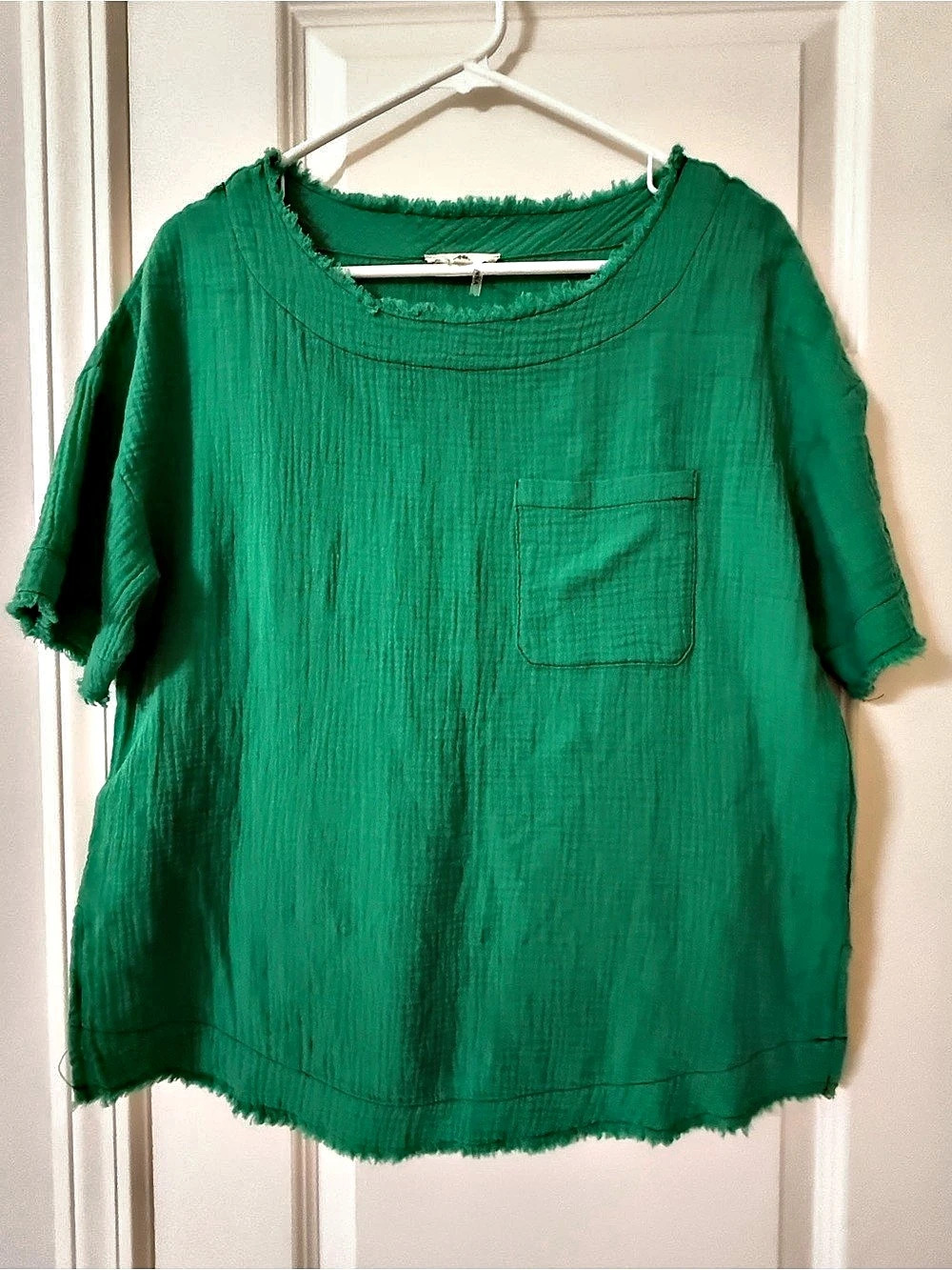 entro Green Fringe Hem Tunic Size Small 100% Cotton